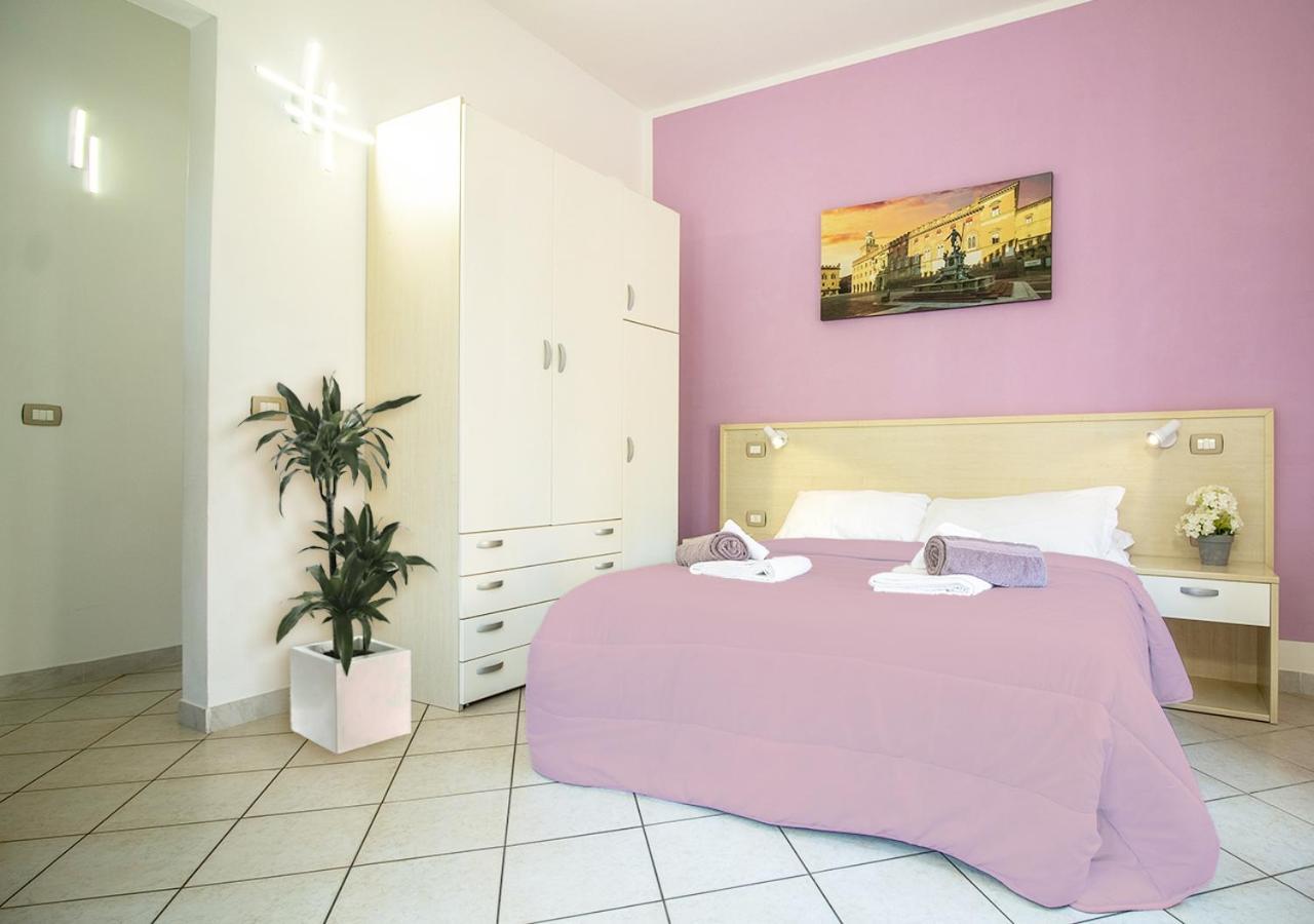 Athena Rooms - Parcheggio Privato Bologna Exteriör bild
