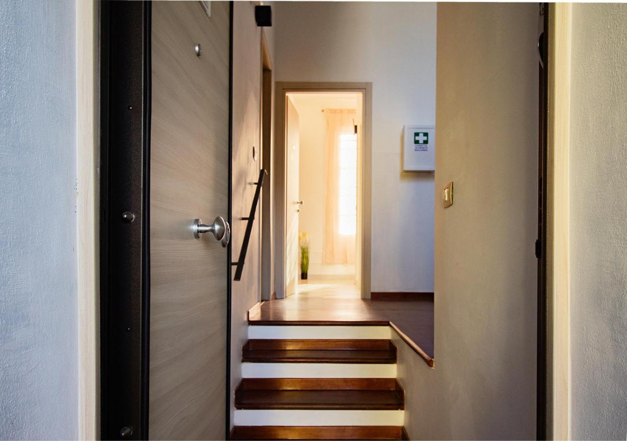 Athena Rooms - Parcheggio Privato Bologna Exteriör bild